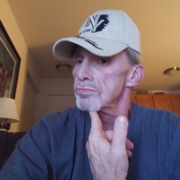 Profile Picture of Steven Mahan (@stevenmahan54) on Poshmark