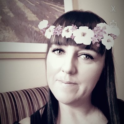 Profile Picture of Debbie McGovern (@DebbieMcGover16) on Twitter