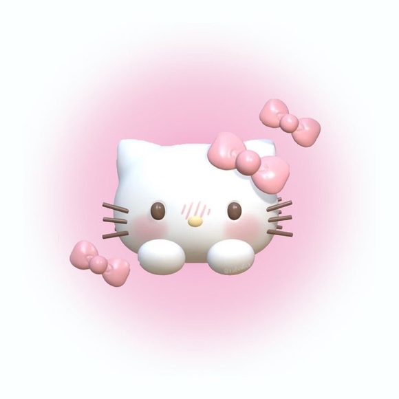 Profile Picture of Danielle Rivers (@spicylemonberry) on Poshmark