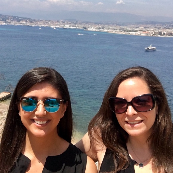 Profile Picture of Amy Dijoseph (@adijosep) on Poshmark