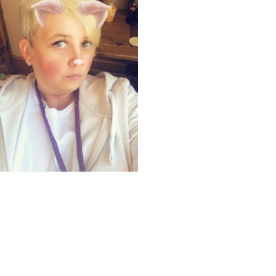 Profile Picture of Amanda Robertshaw (@amandarobertsh4) on Twitter