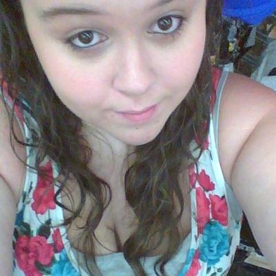 Profile Picture of Robbyn Moore (@RobbynPooh) on Twitter