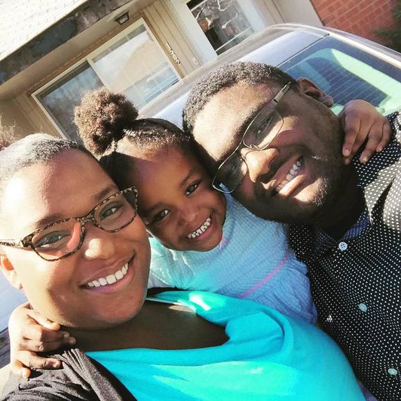 Murry-breanna Bradley - Poshmark Profile Picture of Murry-breanna Bradley (@murrybradley3) on Poshmark