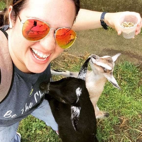 Profile Picture of Heather Flattery (@hflatz) on Poshmark