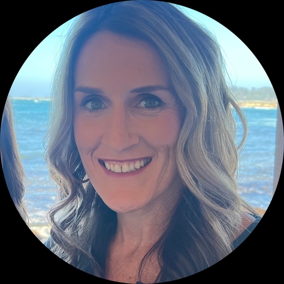 Profile Picture of Marisa Boyns (@babycakes917) on Poshmark