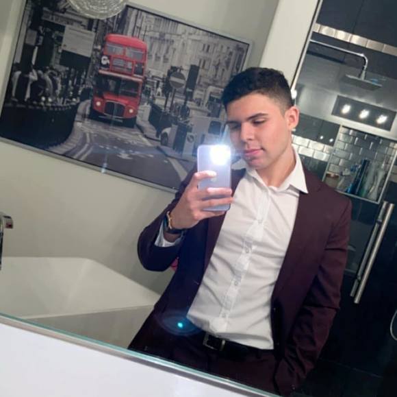 Profile Picture of Axcel Lopez (@axcelalopez) on Poshmark