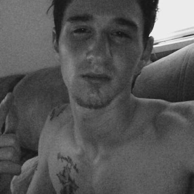 Profile Picture of Sneed Twin  😜 🤙🏼 💯 (@JustinSneed14) on Twitter