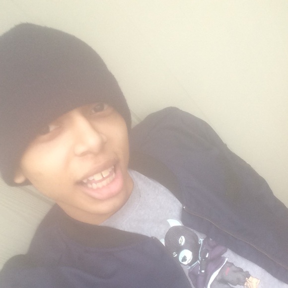 Profile Picture of Troy Caradine (@tmansavage) on Poshmark