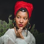 Profile Picture of Larissa Luz (@larissaluzeluz) on Instagram