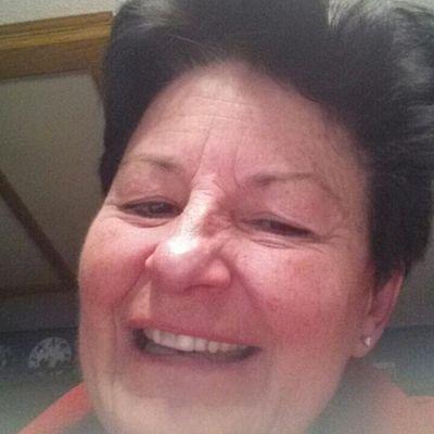 Profile Picture of Marlene Mitchell (@mjmitchell421) on Twitter