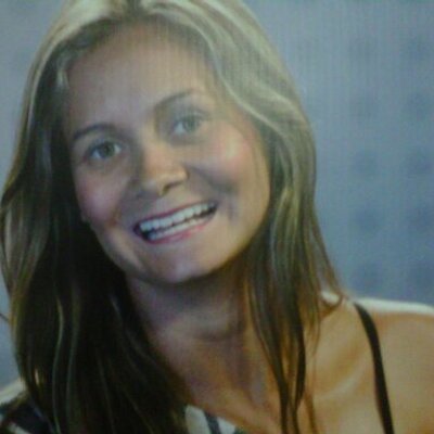 Profile Picture of Lina Marcela Pérez (@LinaPeye) on Twitter