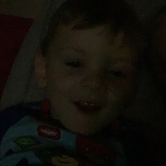 Gino Landry - Poshmark Profile Picture of Gino Landry (@gnobno) on Poshmark