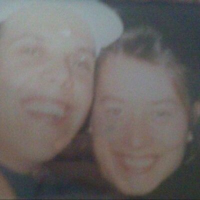 Profile Picture of Lisa Mortell (@LisaMortell) on Twitter