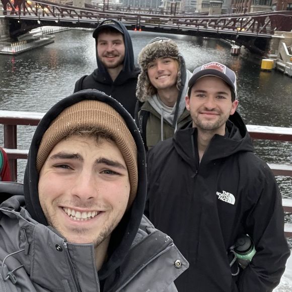 Joe Moody - Poshmark Profile Picture of Joe Moody (@moodyracer4813) on Poshmark