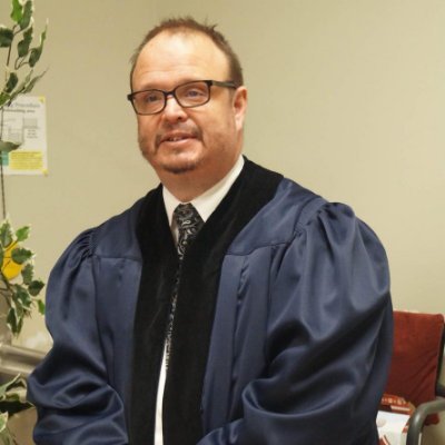 Profile Picture of James Pineau (@marriagecommiss) on Twitter