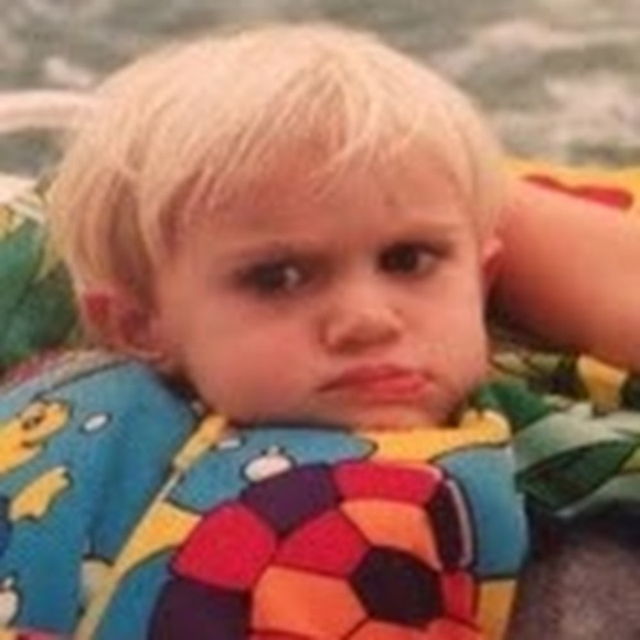 Profile Picture of James Nalle (@jnalle) on Poshmark