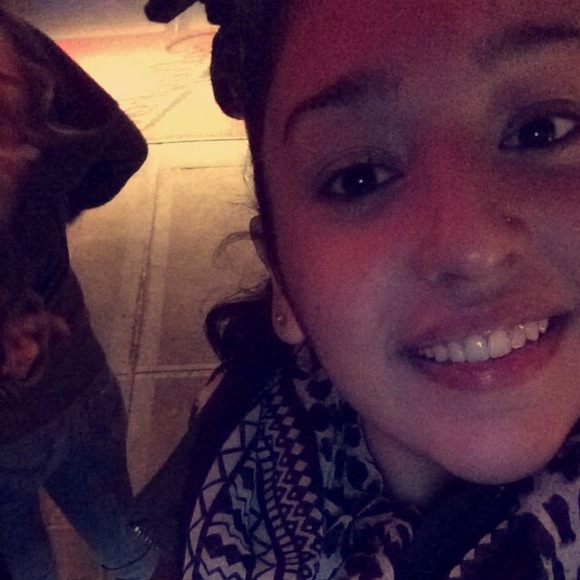 Profile Picture of Romina Fleitas (@minaaaf) on Poshmark