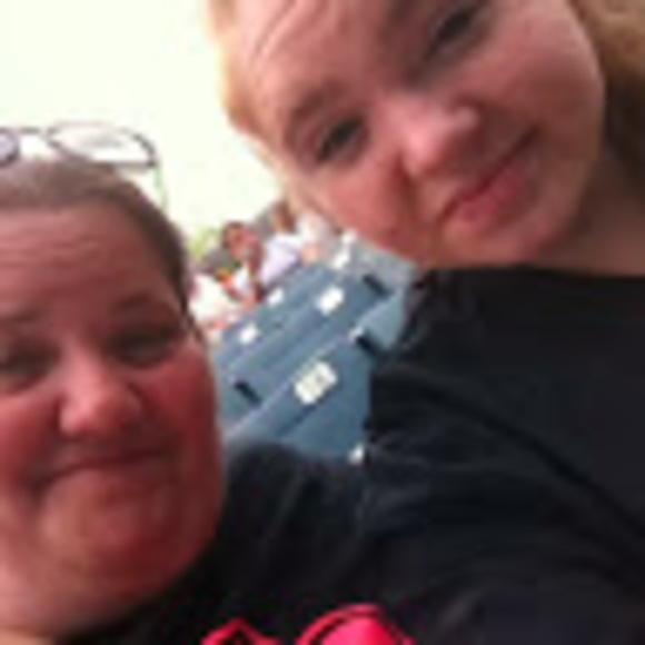 Profile Picture of Pamela Wiggett (@paw973) on Poshmark