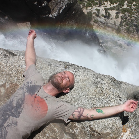 Profile Picture of Chris Brenneman (@chris_brenneman) on Poshmark