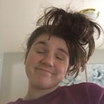 Profile Picture of Amber Connolly🤪 (@kinda.close.friendz) on Instagram