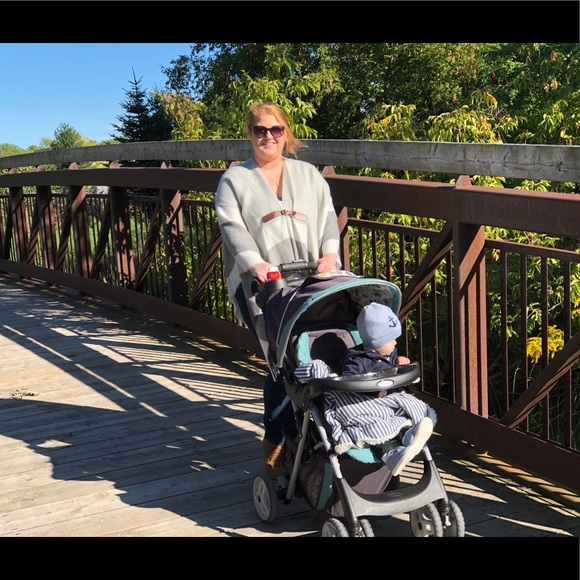 Profile Picture of Jacklyn Eidsness (@jeidsness) on Poshmark