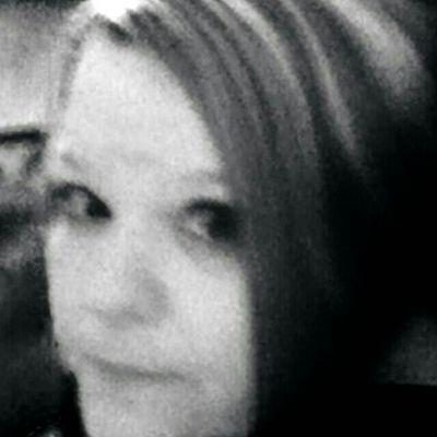 Profile Photo of Karen Householder (@ksue0714) on Twitter