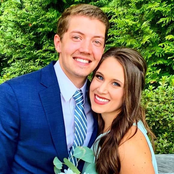 Leah Pfannenstiel - Poshmark Profile Picture of Leah Pfannenstiel (@lnpfann) on Poshmark