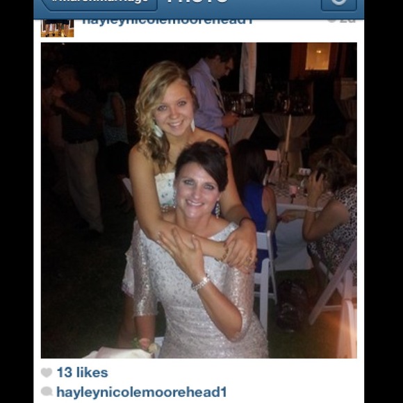 Profile Picture of Dawn Marsh (@marshde) on Poshmark