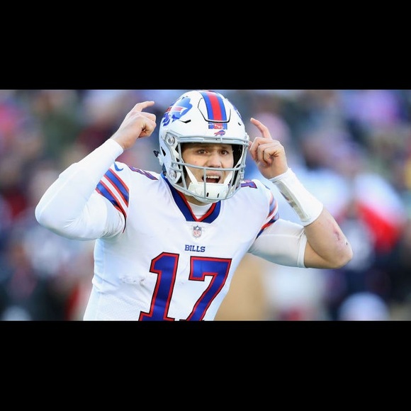 Profile Picture of Aaron Ford (@aaronford464) on Poshmark