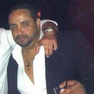 Profile Picture of Frank Benitez (@Frankmegarumba2010) on Facebook