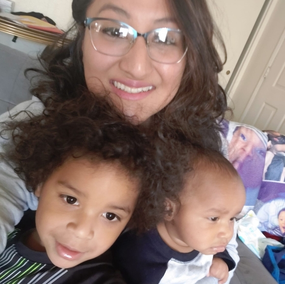 Profile Picture of Tamara Rojas (@tamarawr19) on Poshmark