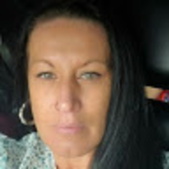 Profile Picture of Tonya Mcmurchie (@mcmurchiet) on Poshmark