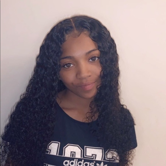 Profile Picture of Brian Fairbairn (@brianfair22) on Poshmark