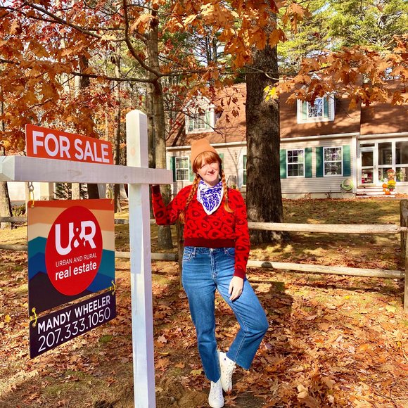 Profile Picture of Mandy Wheeler (@msmandylou) on Poshmark