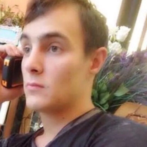 Profile Picture of Andrew Kernicky (@yzrider600) on Poshmark