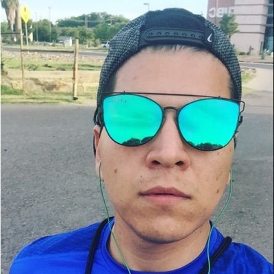 Profile Picture of Roberto Solalinde (@robervey) on Tiktok