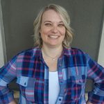 Profile Picture of Lori Pettibone (@oticoyote) on Instagram