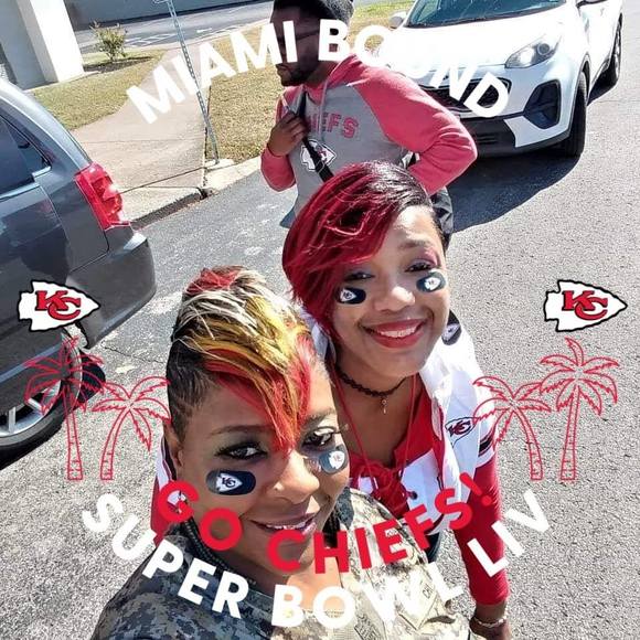 Profile Picture of Alisa Coby (@alisacoby) on Poshmark