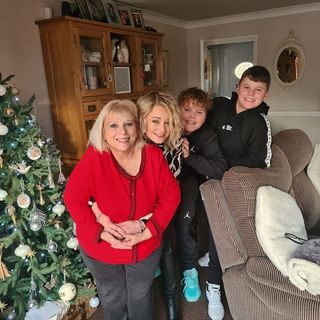 Profile Picture of Joanne Barrett (@joanne.barrett.1048) on Instagram