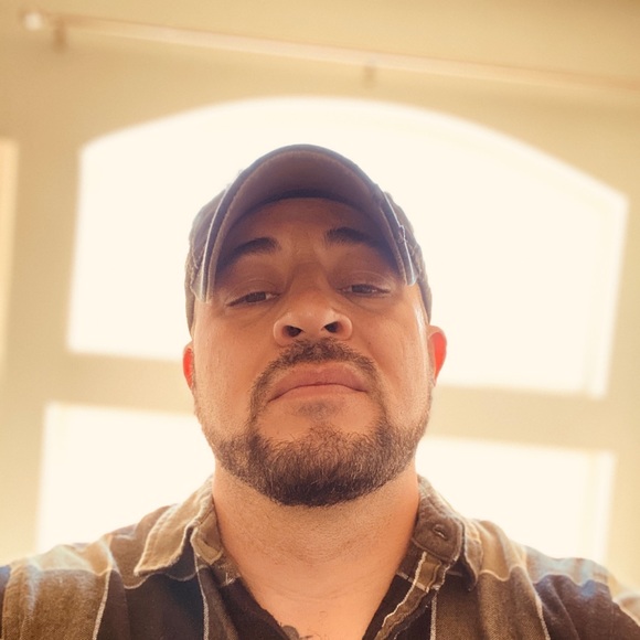 Profile Picture of Adrian Archuleta (@adrianarchul620) on Poshmark