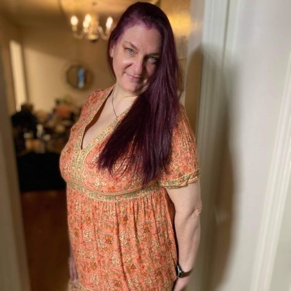 Profile Picture of Sonja Mckenzie (@soniza) on Poshmark