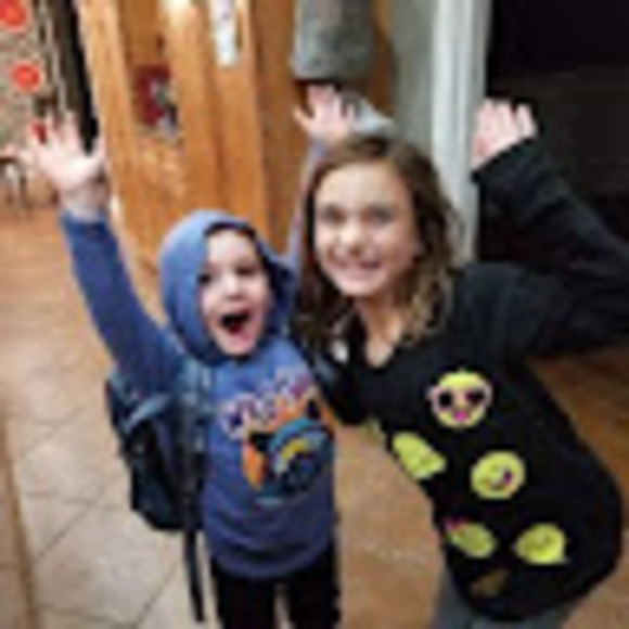 Profile Picture of Craig Wolpert (@wayofthekitten) on Poshmark