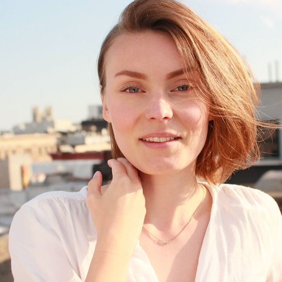 Profile Picture of Emilotte Persson (@emilottepersson) on Poshmark