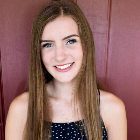 Grace Bevington - Poshmark Profile Picture of Grace Bevington (@gbev8) on Poshmark