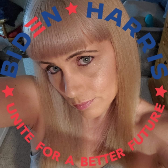 Profile Picture of Monique Jolly (@moniquejolly) on Poshmark