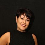 Profile Picture of Leeanne Tennant-Foster (@leeannetennantfoster) on Instagram