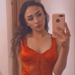 Profile Picture of leilahholcombe (@leilahholcombe) on Tiktok