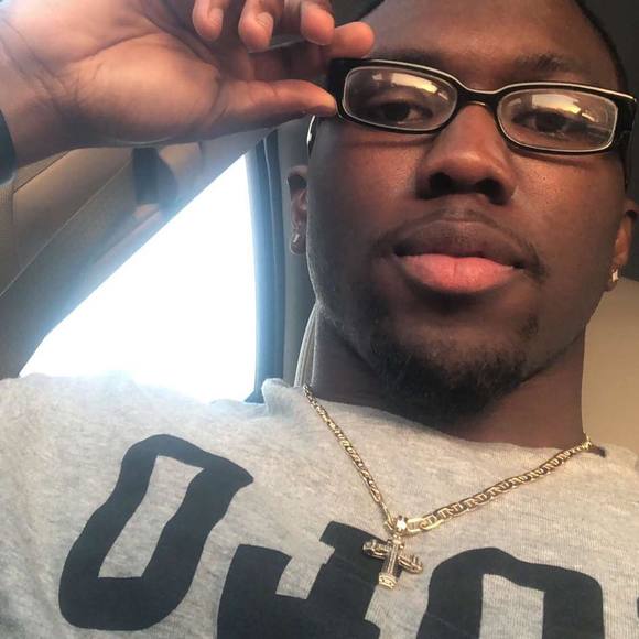 Profile Picture of Khalil Hicks (@khalil_44) on Poshmark