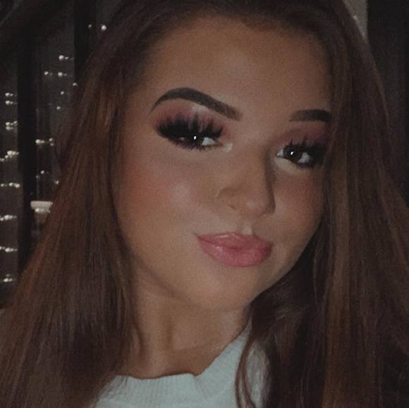 Profile Picture of Sarahleena Labib (@sarahleena) on Poshmark