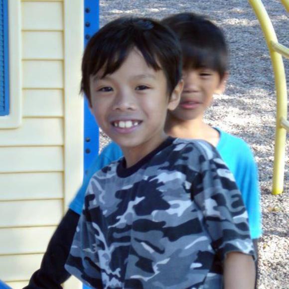 Profile Picture of Daniel Atienza (@djatienza7) on Poshmark